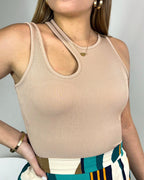 Crop top sin mangas