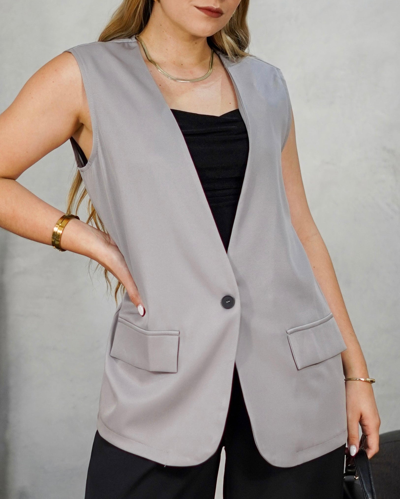 Blazer sin mangas oversize de un botón