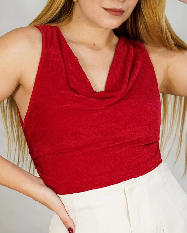 Blusa brillante cuello bobo