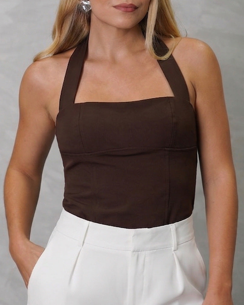 Blusa pegada de tira al cuello