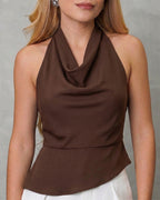 Blusa cuello bobo de espalda escotada con una tira