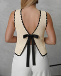 Blusa de Espalda escotada con Bordes Negros y Lazo Ajustable