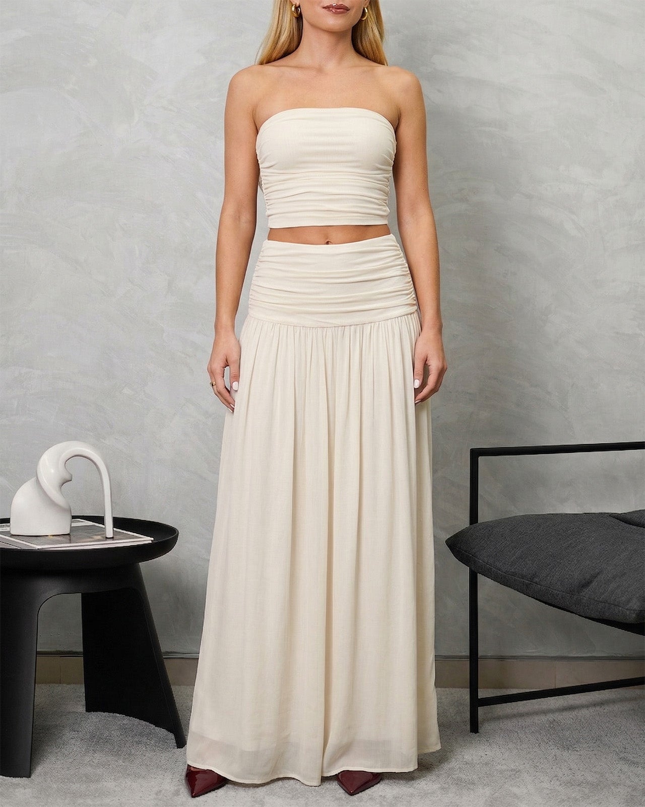 Conjunto de falda larga y top strapless