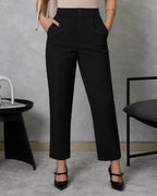 Pantalón recto de pinzas con botones beige
