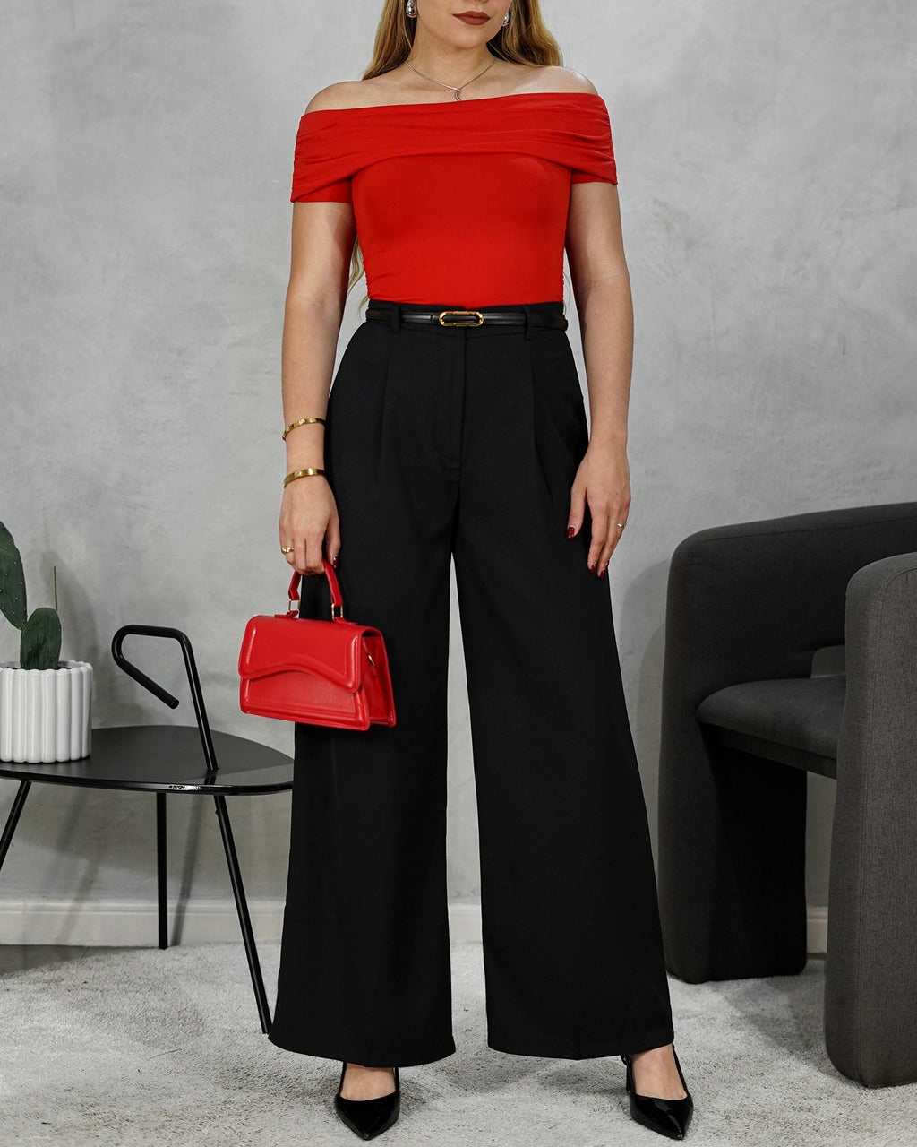 Body off shoulder