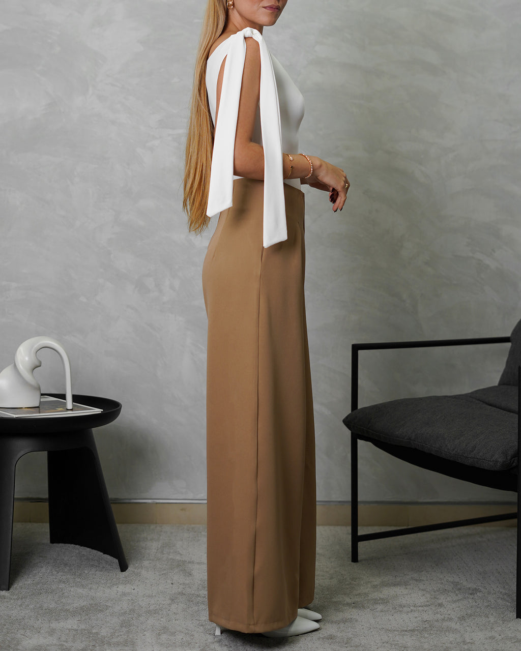 Body sin mangas con tira colgante en el hombro