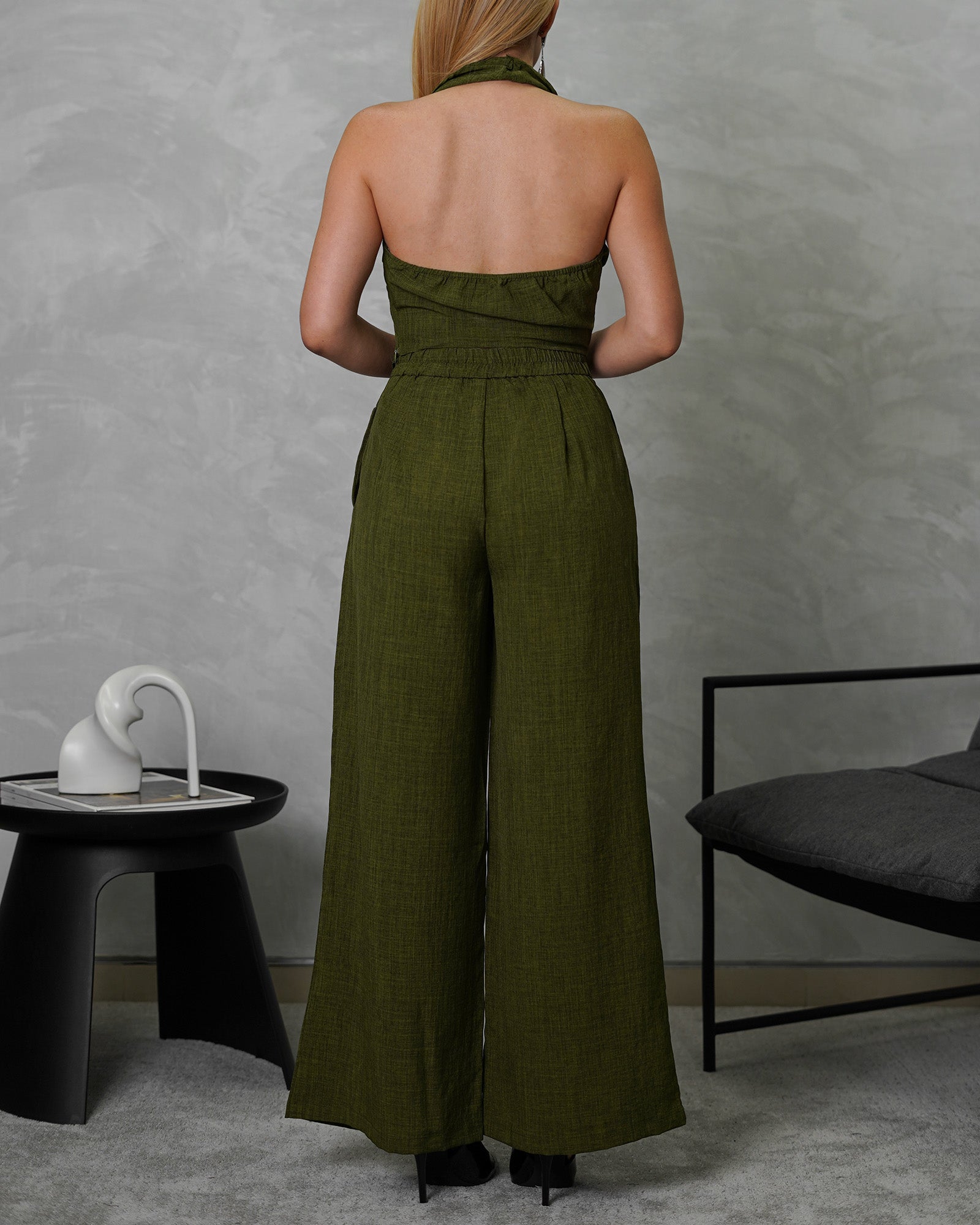 Conjunto de pantalón y blusa cuello bobo