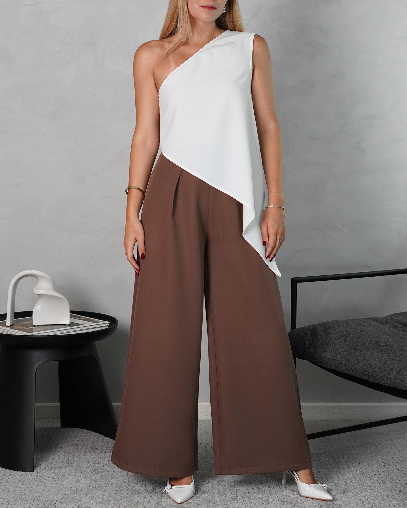 Pantalón ancho alto con pinzas