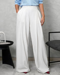 Pantalón ancho de una pinza grande
