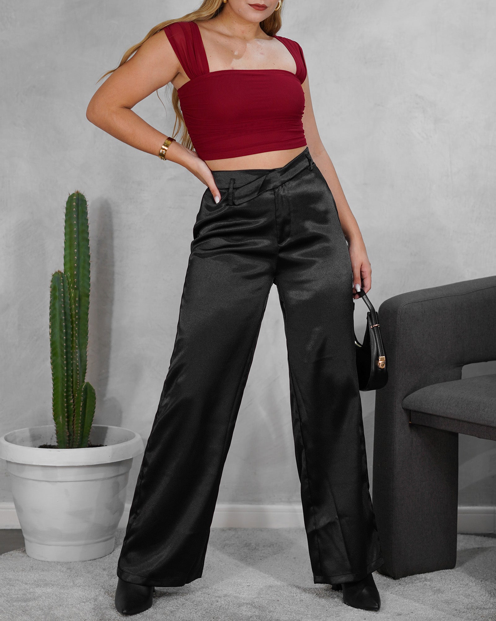 Pantalón satinado ancho largo