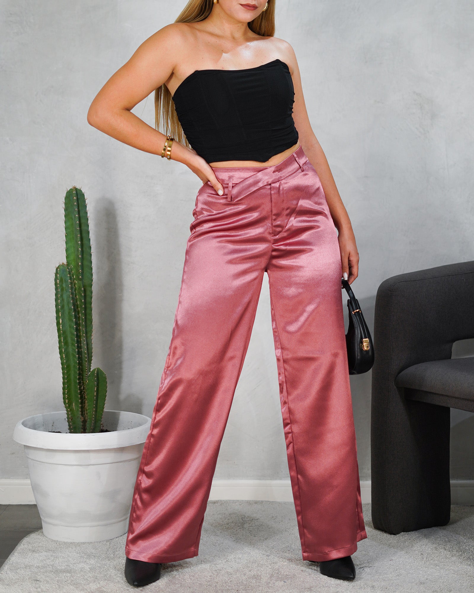 Pantalón satinado ancho largo