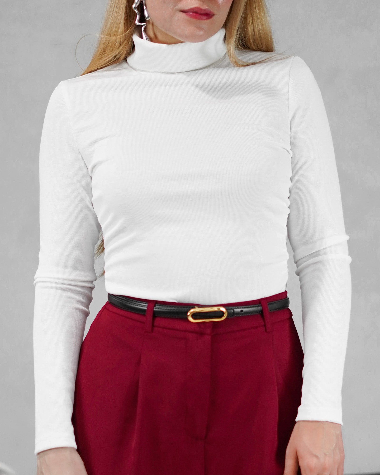 Sweater pegado de tela fina