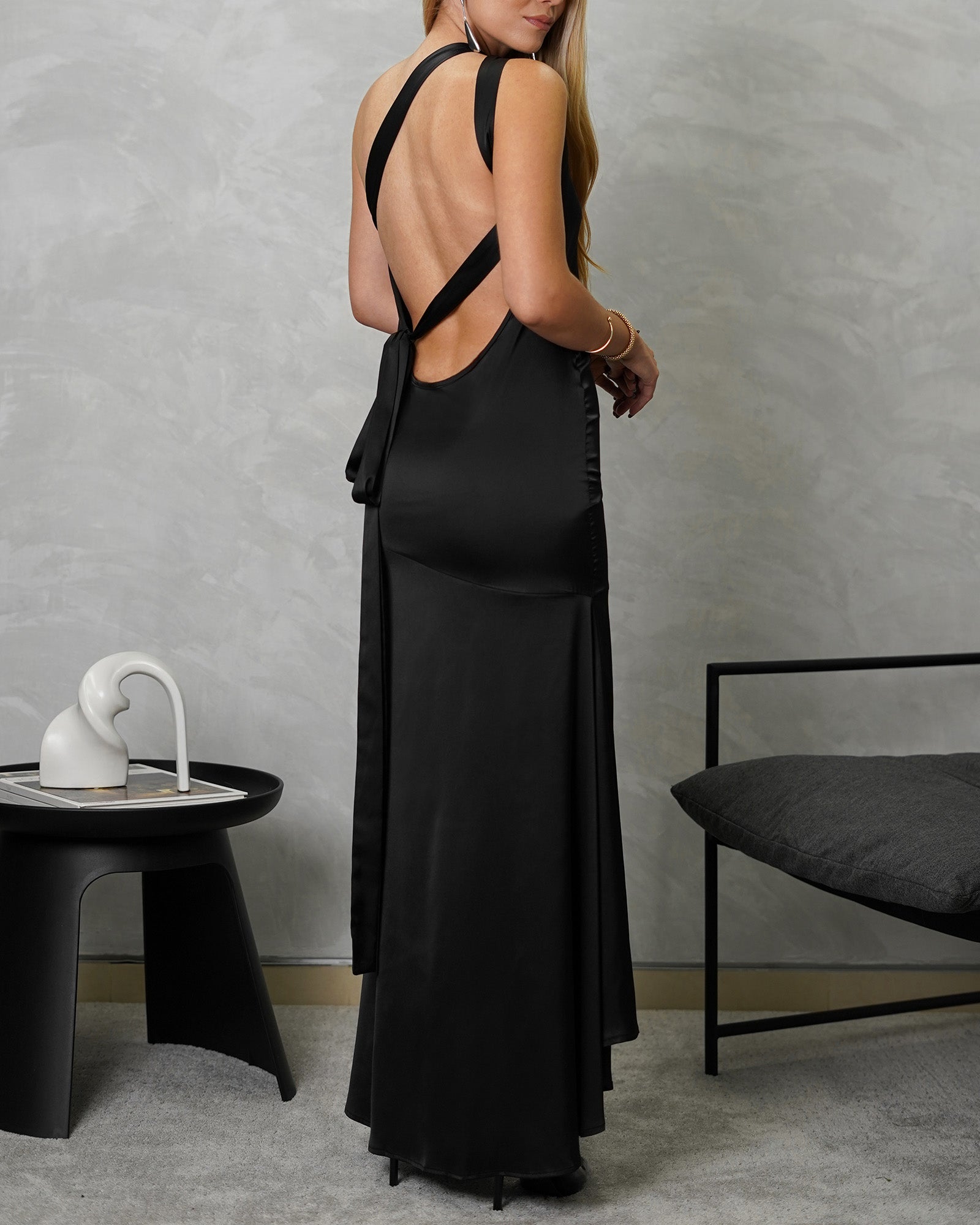 Vestido largo de seda con 2 tiras en espalda